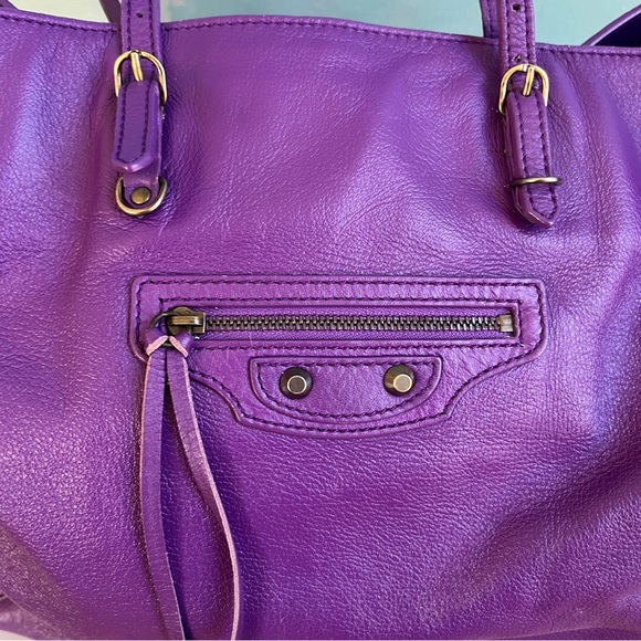 VIOLET Balenciaga Papier A4 Tote (Large) in Purple Leather - Picture 2 of 11